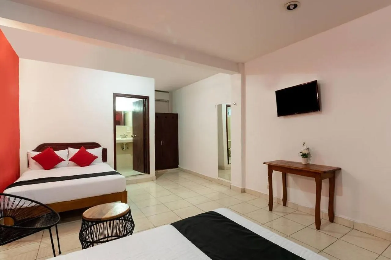 ***  Hotel Caribbean Faisan Playa del Carmen Mexico