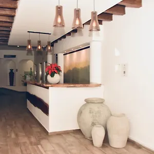 Luxury Two Apartahotel